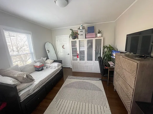 2F Living room