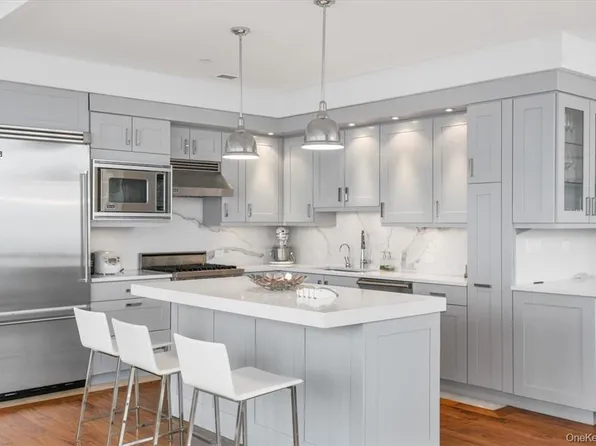 5 Renaissance Square PH5E (36fl), White Plains, NY 10601