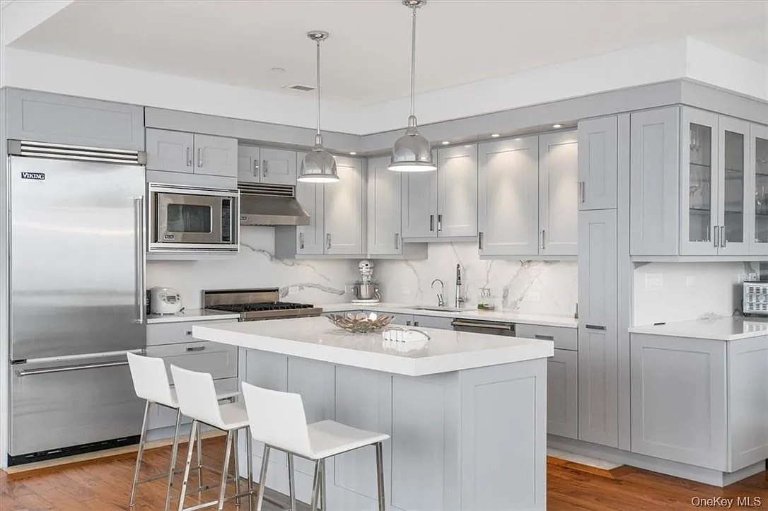 5 Renaissance Square PH5E (36fl) photo 1