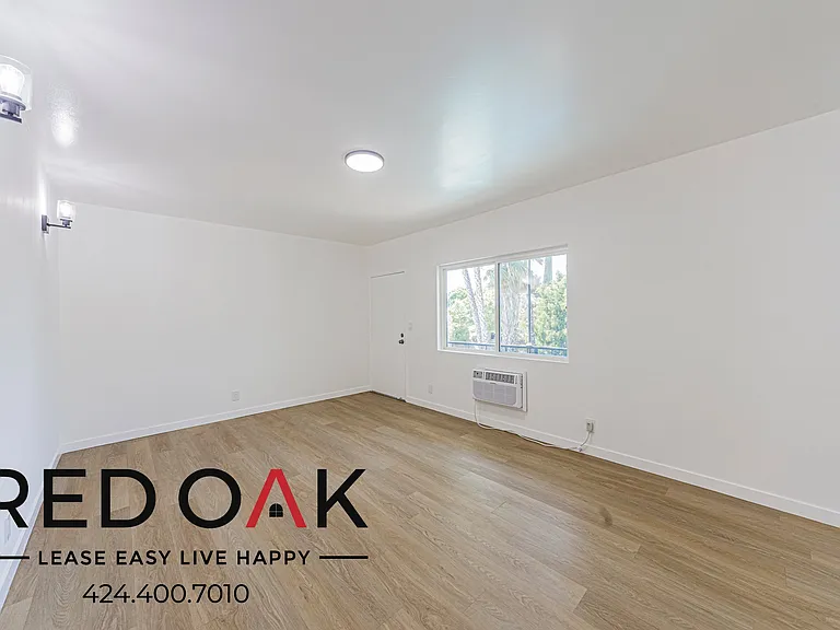 252 W Elm Ave #O — Photo 11