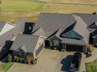 185 Aberdeen Dr, Paducah, KY 42001