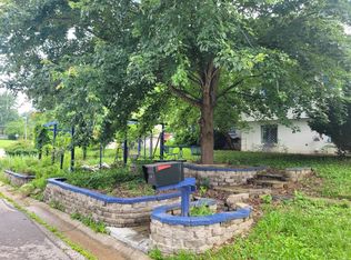 4425 E Cambridge Ct, Bloomington, IN 47408