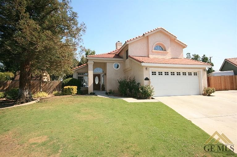 2nd image of 1208 Sand Creek Dr