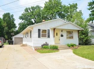 3425 Buchanan Ave SW, Wyoming, MI 49548