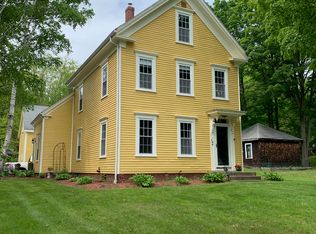 46 Love Ln, Kittery, ME 03904