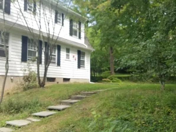 115 Llenroc Ct #B, Ithaca, NY 14850