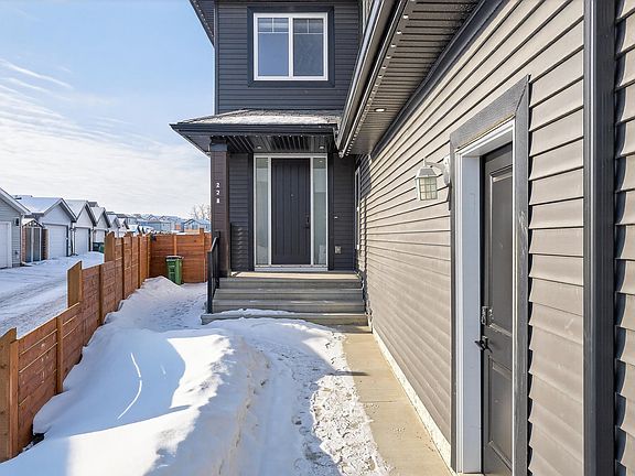 5th image of 228 36th St SW