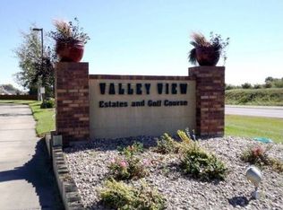 1126 County Road X, Fremont, NE 68025