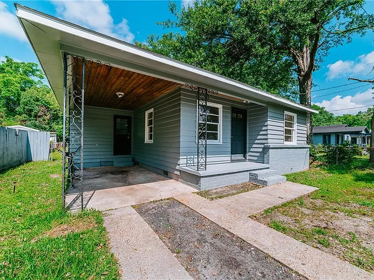 55 Macks St — Photo 3