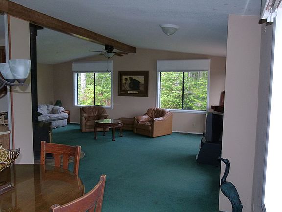 5th image of 331 NE Mountain View Dr