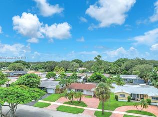 2112 N 32nd Ct, Hollywood, FL 33021