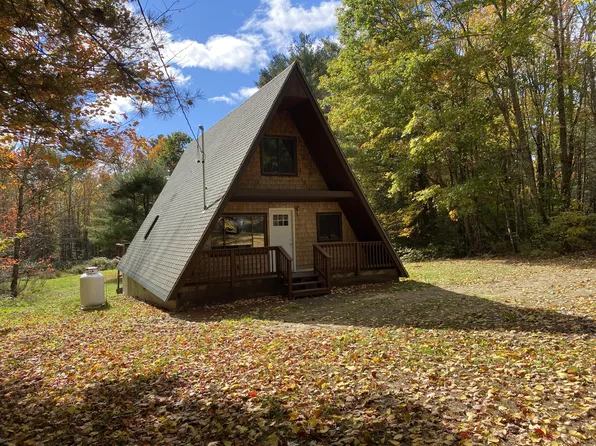 672 Stream Road, Winterport, ME 04496
