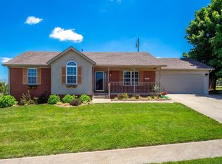 100 Forest Ridge Dr, Frankfort, KY 40601