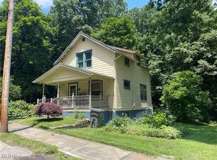 52 Florist Ave, Youngstown, OH 44505