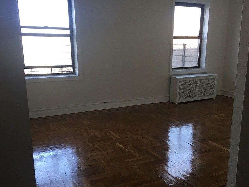 2nd image of 3073 Buhre Ave APT 2H