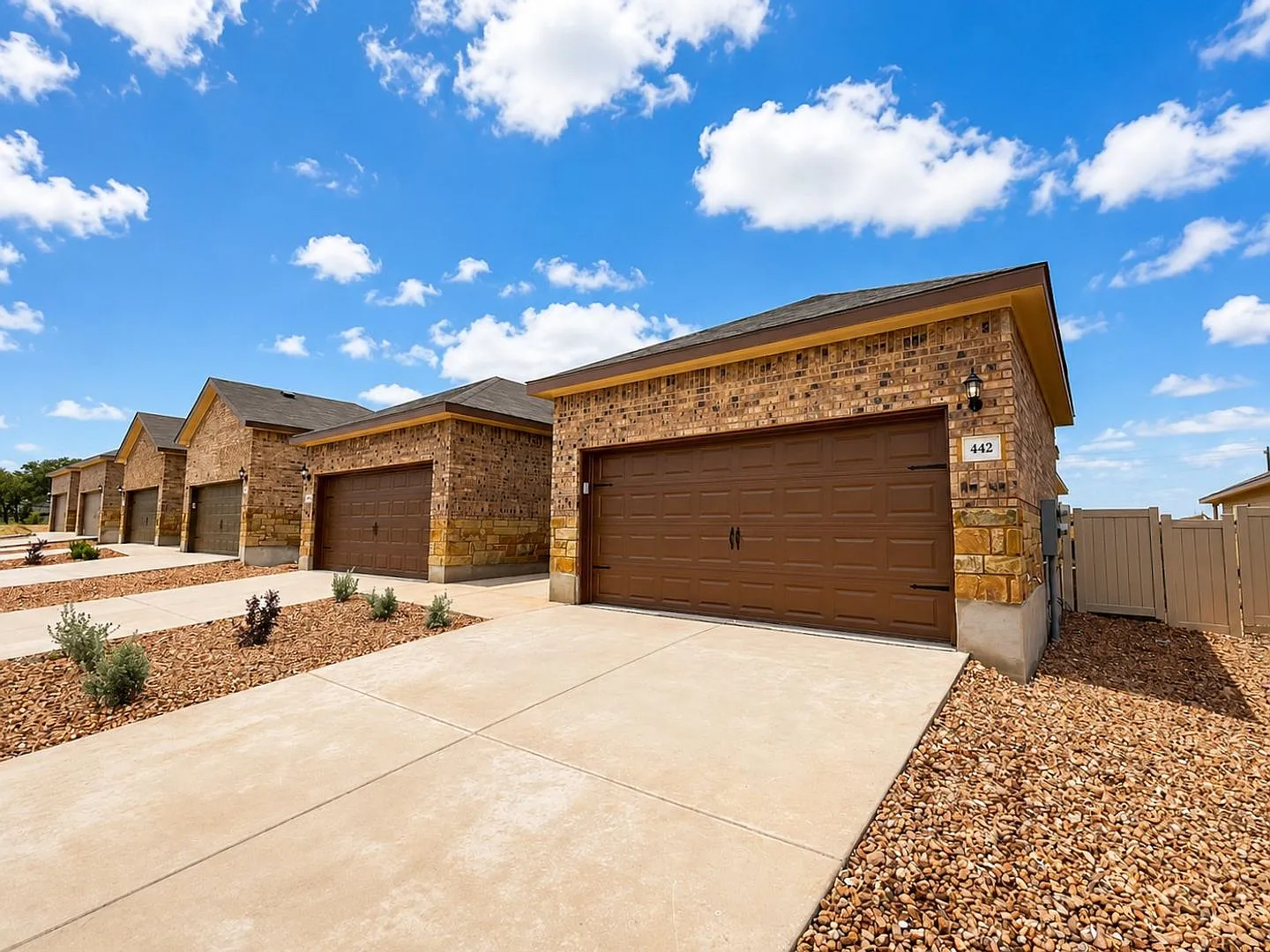 Luxury Duplex Backing to a Greenbelt in Prime New Braunfels Location! — Photo 1