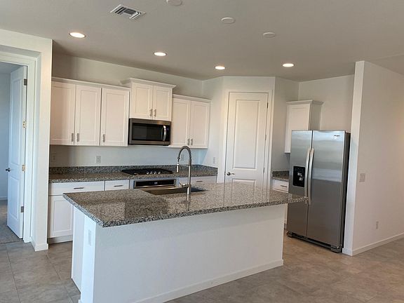 5th image of 5551 W Rainwater Dr