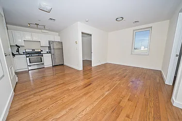 Rented by Level Group