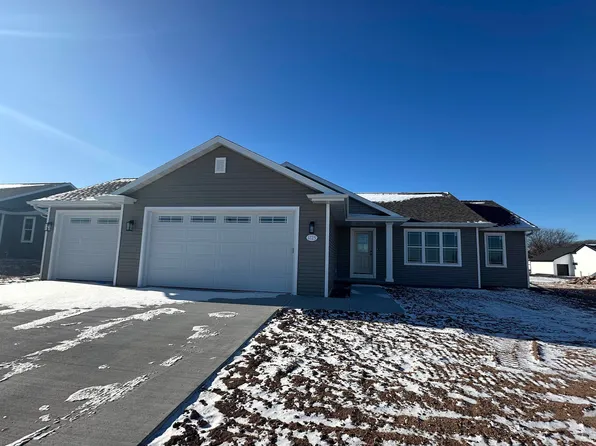 1225 S Kensington Dr, Appleton, WI 54915