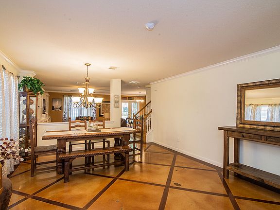 4th image of 2607 Trinity Mesa