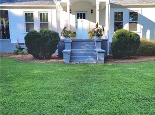 302 W Abbey St, Westminster, SC 29693