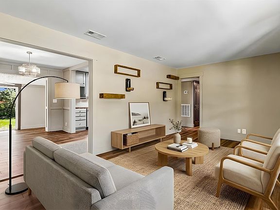 4th image of 3445 Cesery Blvd