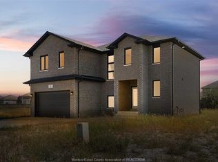 15 Cherry Blossom Trl, Chatham Kent, ON N7L0H1