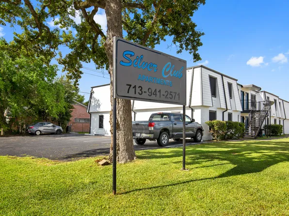 Silver Club Apartments