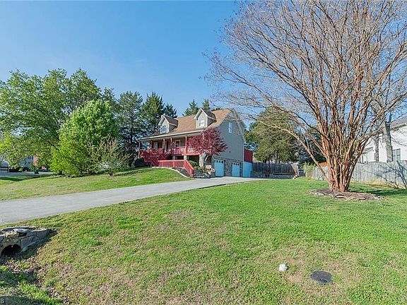 2nd image of 6004 Stone Bluff Dr