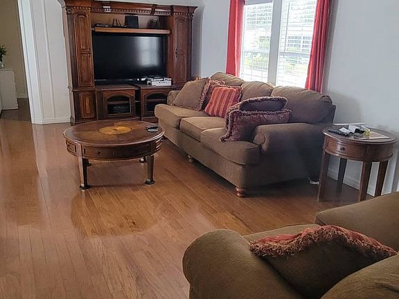 4th image of 162 N McKinley Ave