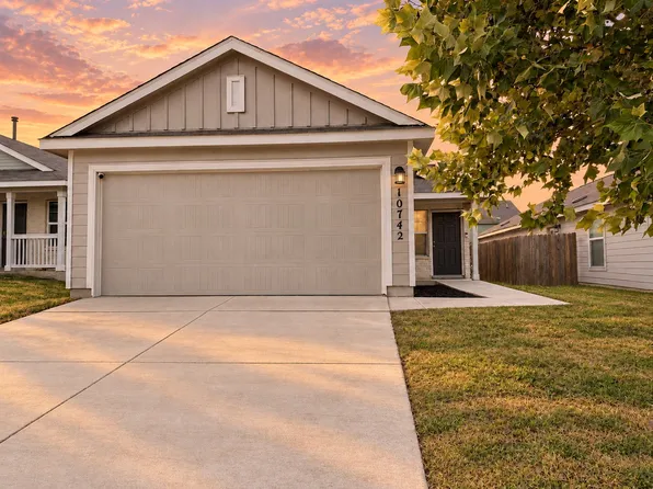 10742 Giacconi Dr, Converse, TX 78109