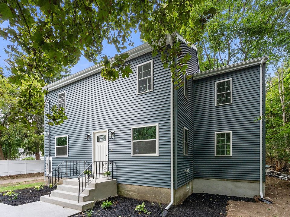 1st image of 122 York St