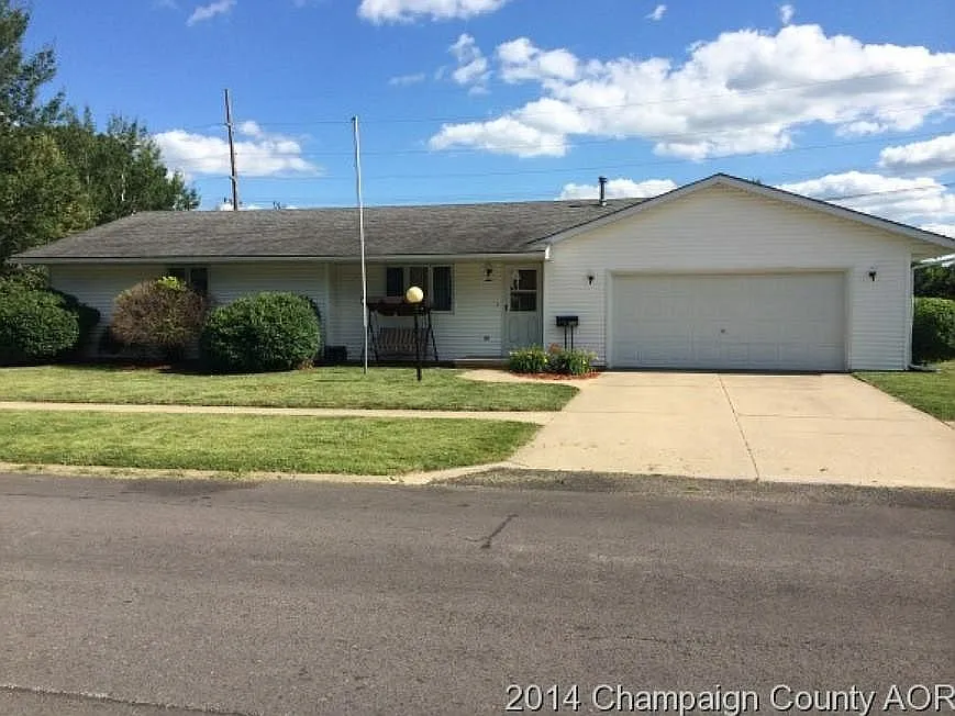 1100 Clark St photo 1
