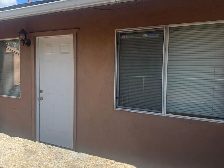 304 Vassar Dr SE — Photo 1