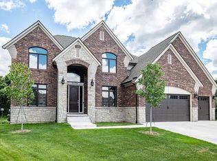 2178 Westridge Dr, Shelby Twp, MI 48316