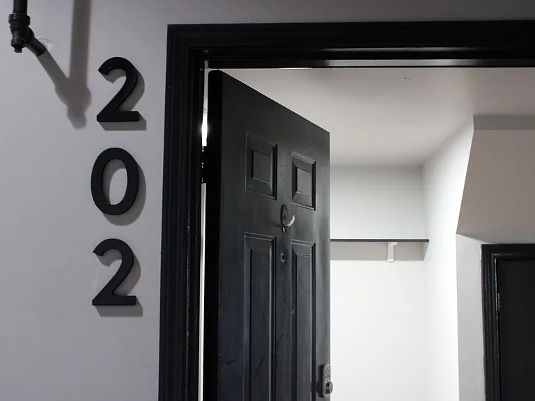 1 bed, 1.0 bath, 547 sqft, $900 — Photo 26