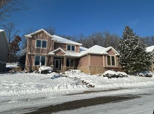 2449 Salem Heights Ln SW, Rochester, MN 55902