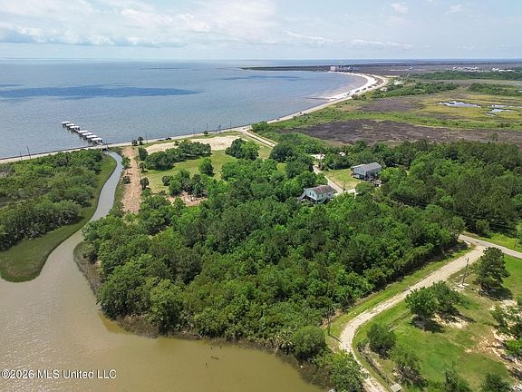 4th image of 0 Lake Dr N Lot 28