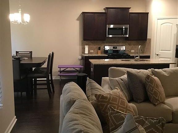 5th image of 39440 Legacy Lake Dr
