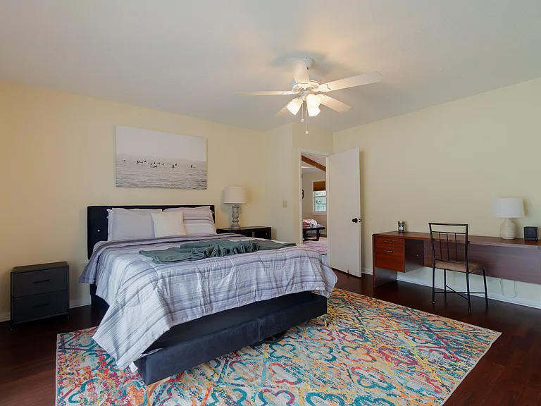 6130 Francis St — Photo 10