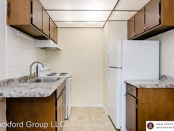 3rd image of 102 Rockford Ave APT 305