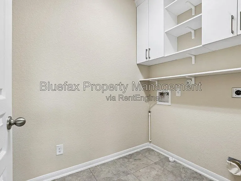 1807 Golden Maple — Photo 28