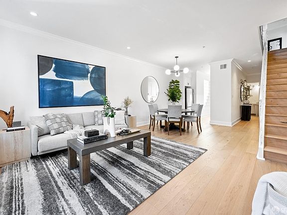 3rd image of 1118 Church St APT 2