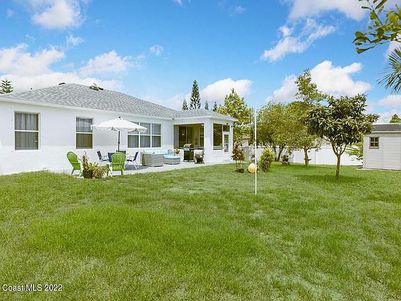2nd image of 2414 Cogan Dr SE