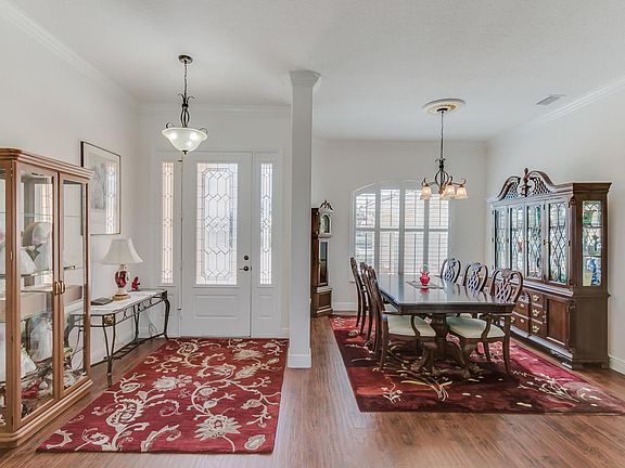 5th image of 3300 Thurloe Dr
