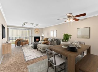 21450 Burbank Blvd, Woodland Hills, CA 91367