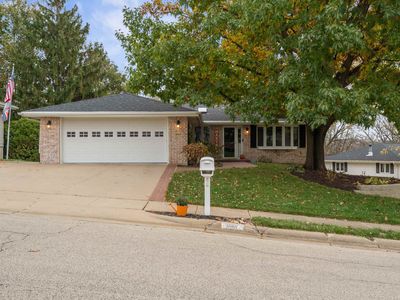 1645 Lori St, Dubuque, IA, 52001