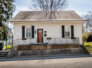 316 E 4th St, Waterloo, IL 62298