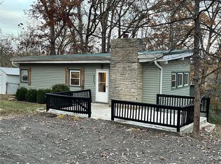 490 Rocking Chair Ln, Saint Clair, MO 63077