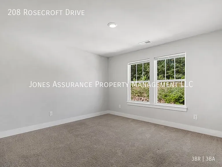 208 Rosecroft Dr — Photo 14